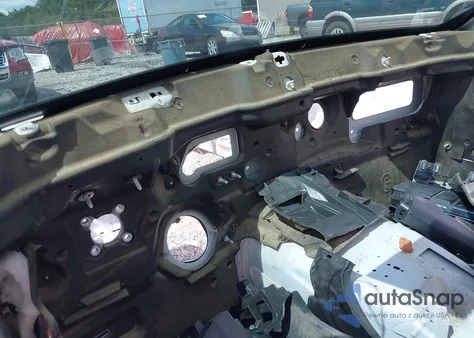 2015 Dodge Charger Srt Hellcat z USA, uszkodzony, nr VIN 2C3CDXL9XFH787696